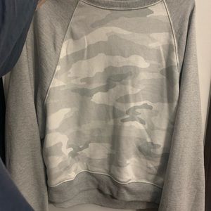 Camo sweatshirt